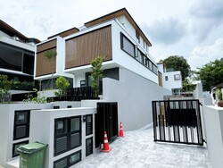 Hong Kong Park (D21), Semi-Detached #449470031